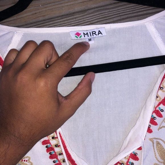 Anthropologie Mira Beige Bohemian Red Embroidered Tunic Rayon Blouse, Sz Medium - Picture 3 of 7